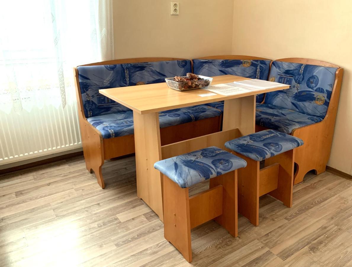 Penzion Mlynicky Dvur Cervena Voda Exterior photo